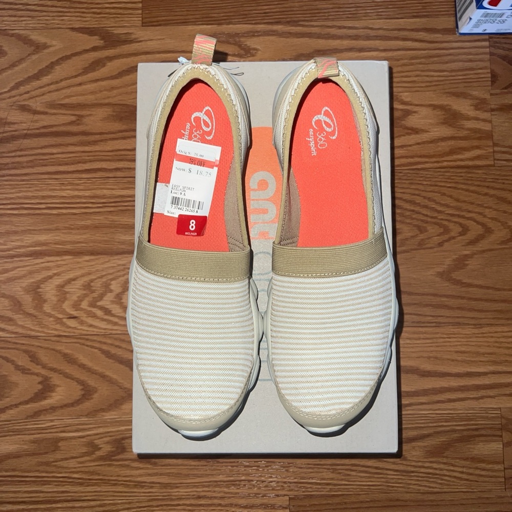 Easy Spirit Beige and Cream Slip-On Sneakers